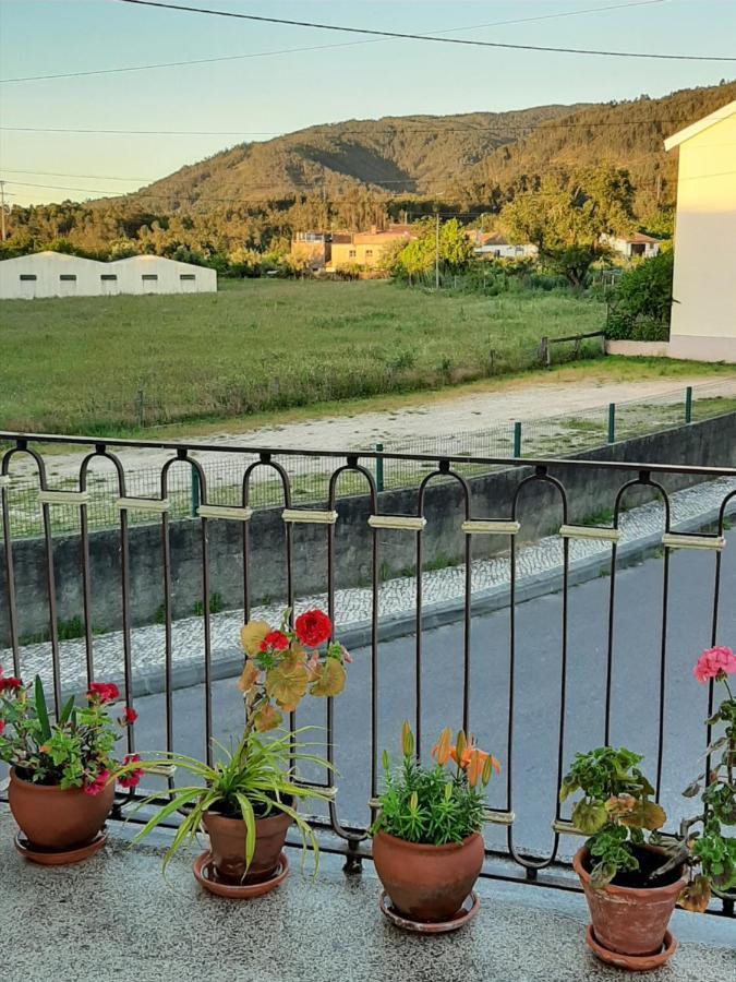 Casa Do Sr. Falcao Miranda do Corvo Luaran gambar